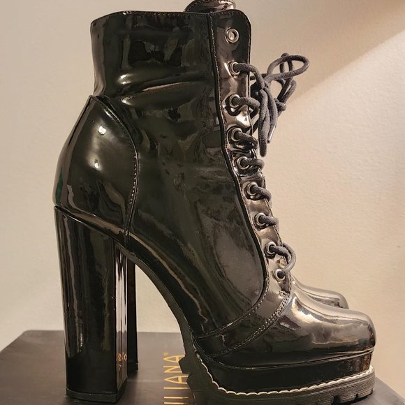 Black Patent Leather Platform Boot - Picture 1 of 3